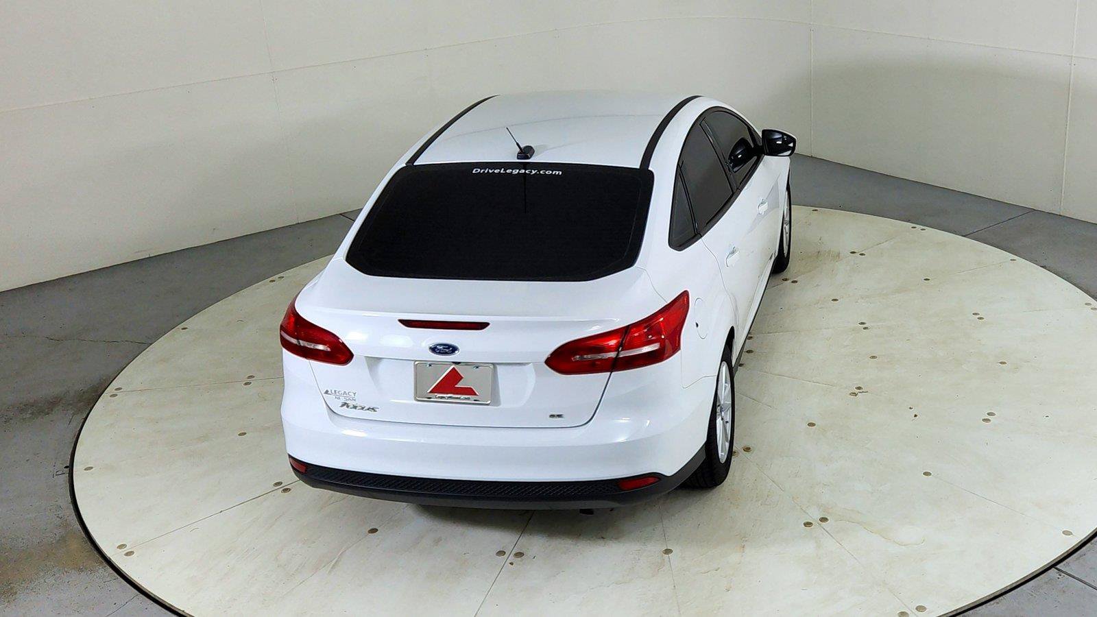 Used 2018 Ford Focus SE FWD image 21