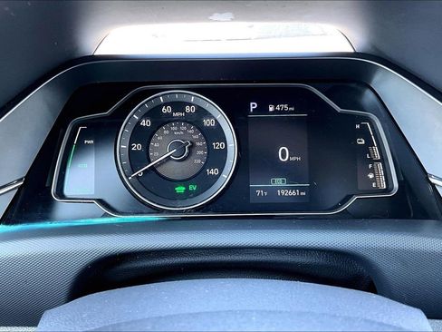 Used 2022 Hyundai Ioniq Blue FWD image 8