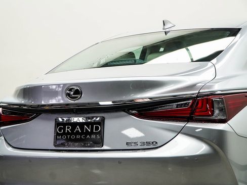 Used 2024 Lexus ES 350 w/ Premium Package image 13