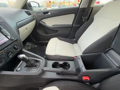 Used 2015 Volkswagen Jetta S image 20