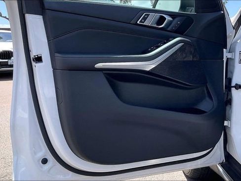 Certified 2024 BMW X5 xDrive40i w/ Parking Assistance Package image 21