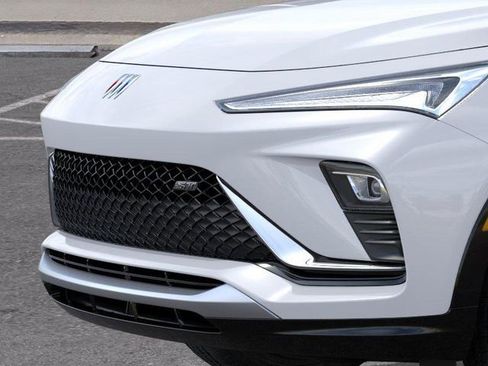 New 2026 Buick Envista Sport Touring image 13