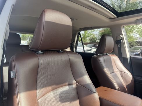Used 2019 Toyota 4Runner Limited AWD/4WD image 30