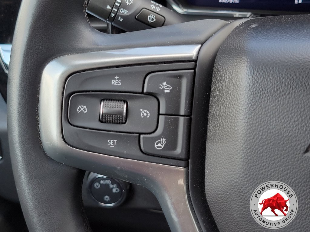 Used 2023 Chevrolet Silverado 1500 LT AWD/4WD image 29