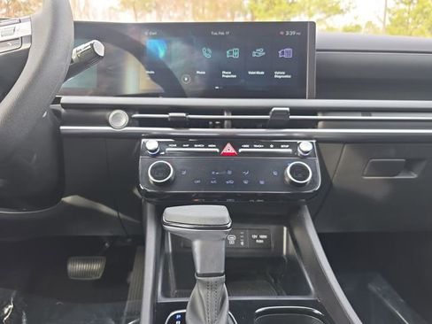 Used 2025 Hyundai Tucson SEL image 36