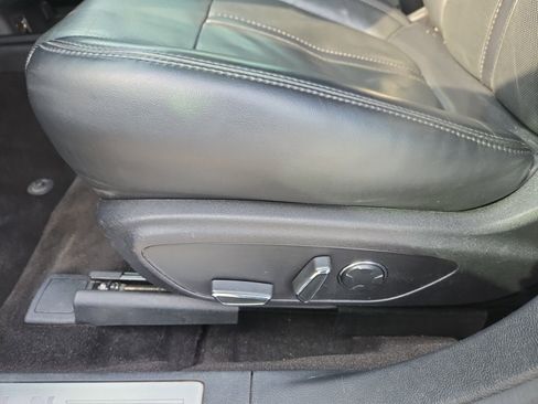 Used 2020 Lincoln MKZ Reserve w/ Elements Package image 12