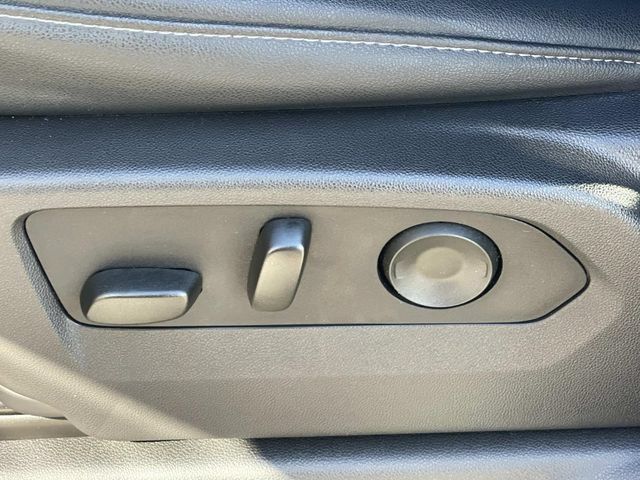 Used 2024 Chevrolet Silverado 1500 RST w/ Convenience Package II AWD/4WD image 23