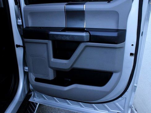 Used 2019 Ford F150 XLT w/ Equipment Group 302A Luxury image 19