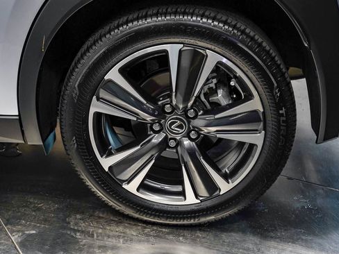 Certified 2025 Lexus UX 300h FWD w/ Accessory Package (Z2) image 10