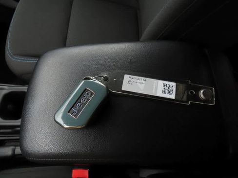 Used 2023 Jeep Wrangler Rubicon w/ Cold Weather Group image 26