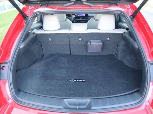Used 2025 Lexus UX 300h FWD w/ Accessory Package (Z1) image 36