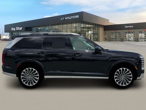 New 2026 Hyundai Palisade Calligraphy FWD image 9