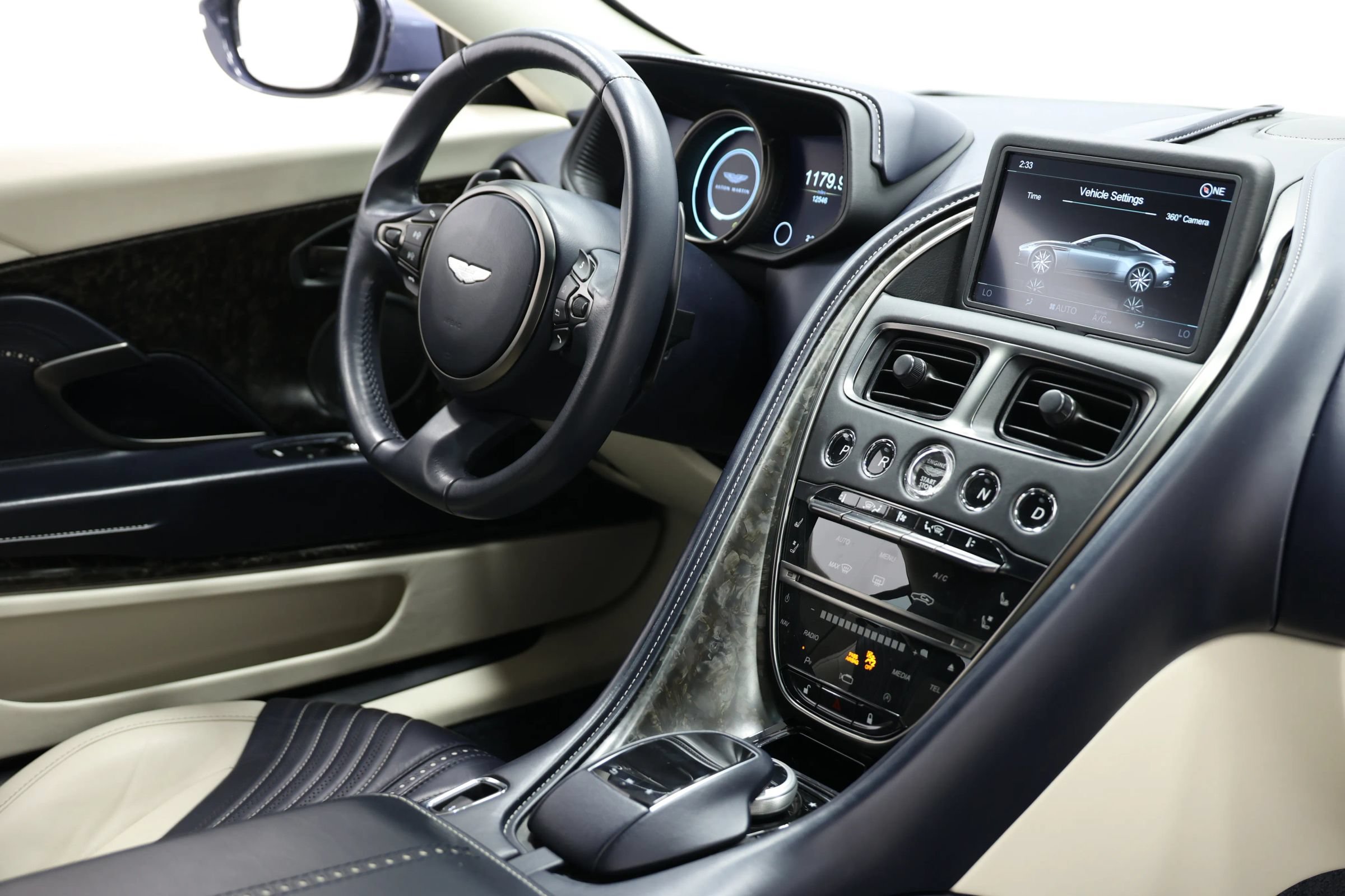 Used 2019 Aston Martin DB11 Coupe RWD image 84