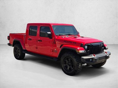 Used 2022 Jeep Gladiator Overland w/ Trailer Tow Package image 3