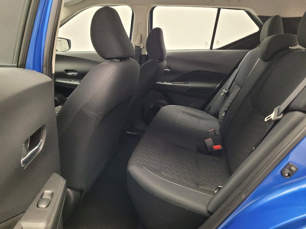 Used 2023 Nissan Kicks SV FWD image 18