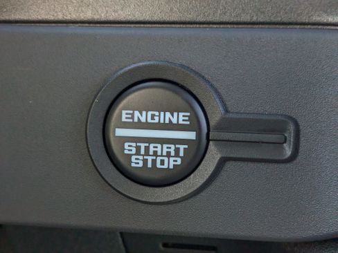 New 2025 Ford Bronco Badlands image 51