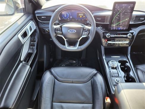 Certified 2024 Ford Explorer ST w/ Equipment Group 401A image 13