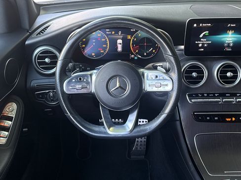 Used 2022 Mercedes-Benz GLC 300 4MATIC image 18