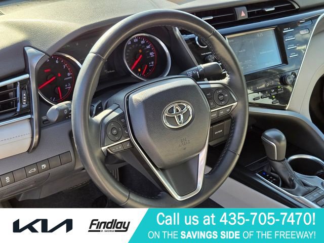 Used 2018 Toyota Camry XSE FWD image 18