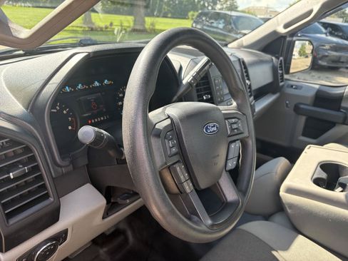 Used 2020 Ford F150 XL w/ Equipment Group 101A Mid RWD image 5