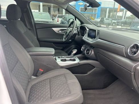 Used 2022 Chevrolet Blazer LT image 31