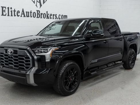 Used 2025 Toyota Tundra Platinum w/ TRD Off-Road Package AWD/4WD image 43