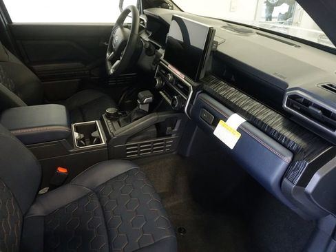 New 2026 Toyota 4Runner 4WD image 29