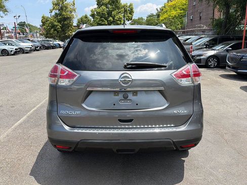 Used 2016 Nissan Rogue SV w/ SV Premium Package AWD/4WD image 4