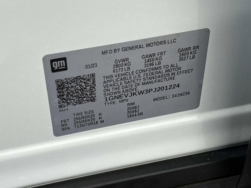 Used 2023 Chevrolet Traverse RS AWD/4WD image 31