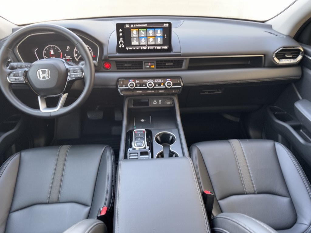 Used 2025 Honda Pilot EX-L image 17