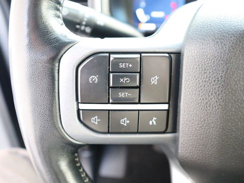 Used 2024 Ford F250 Lariat image 32