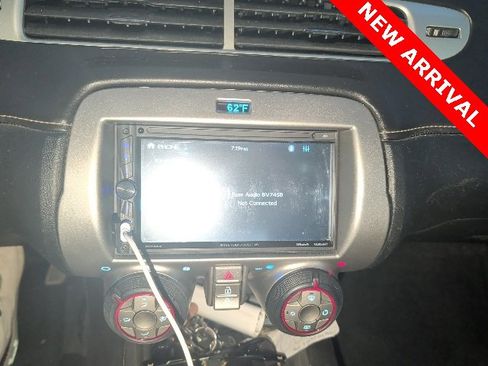 Used 2013 Chevrolet Camaro LS image 11