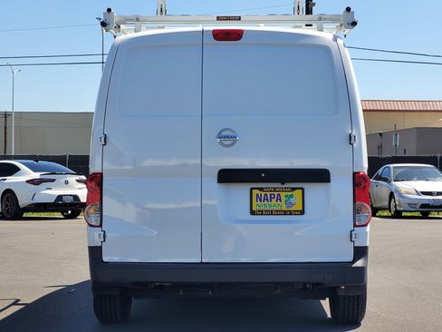 Used 2020 Nissan NV200 S FWD image 5