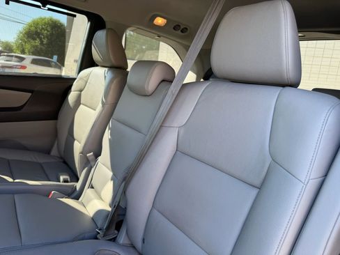Used 2016 Honda Odyssey EX-L image 36