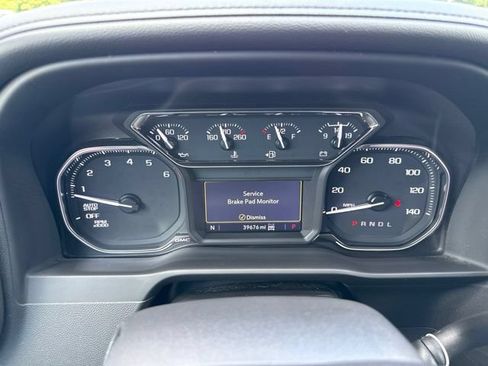 Used 2022 GMC Sierra 1500 Elevation w/ Preferred Package AWD/4WD image 26