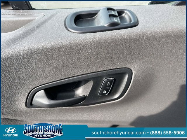 Used 2025 Ford Transit 250 Low Roof w/ Exterior Upgrade Package RWD image 15