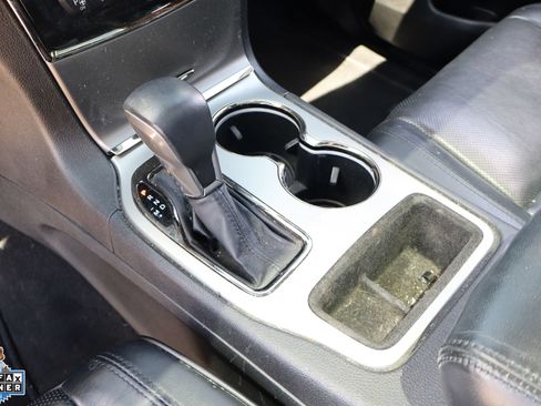 Used 2019 Jeep Grand Cherokee High Altitude RWD image 20