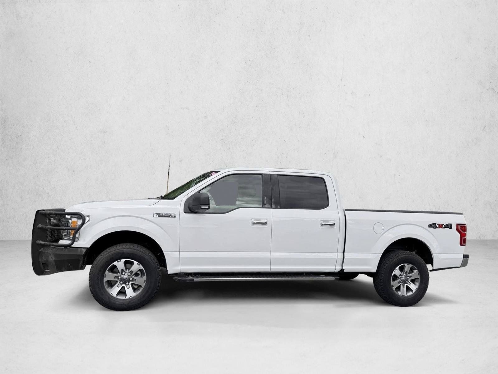 Used 2019 Ford F150 XLT w/ Equipment Group 302A Luxury AWD/4WD image 4