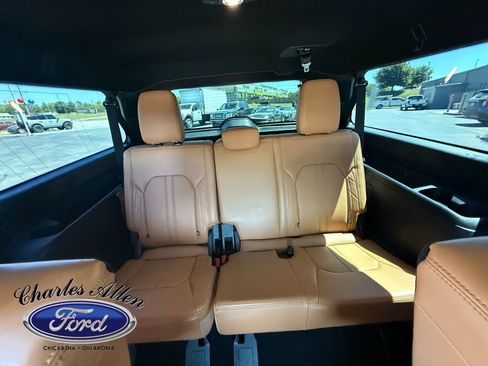 Used 2024 Ford Expedition Max Platinum AWD/4WD image 24