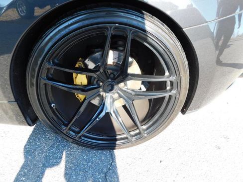 Used 2016 Maserati GranTurismo Sport image 12