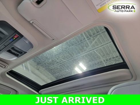 Used 2024 Subaru Crosstrek 2.5i Limited w/ Crosstrek Mirror Package AWD/4WD image 31