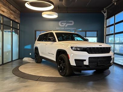 Used 2023 Jeep Grand Cherokee L Laredo
