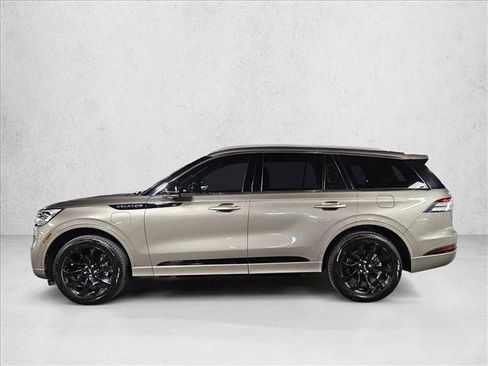 Used 2021 Lincoln Aviator Grand Touring w/ Equipment Group 301A image 9
