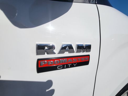 Used 2021 RAM ProMaster City Tradesman SLT image 14