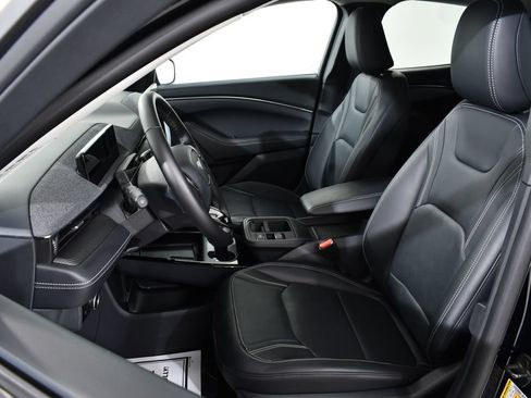 Used 2025 Ford Mustang Mach-E Premium AWD/4WD image 6
