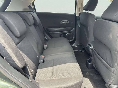 Used 2018 Honda HR-V EX image 15