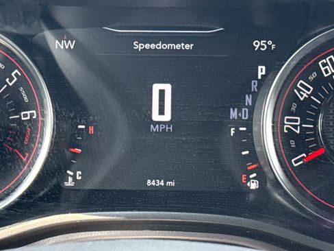 Used 2023 Dodge Challenger SXT RWD image 20