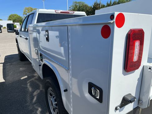 New 2026 Chevrolet Silverado 3500 W/T w/ WT Convenience Package image 7