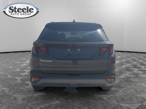 Used 2025 Hyundai Tucson SEL FWD image 4