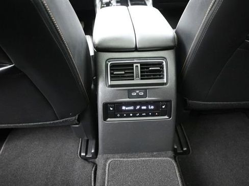 Certified 2024 MAZDA CX-90 Plug-In Hybrid w/ Premium Plus AWD/4WD image 29